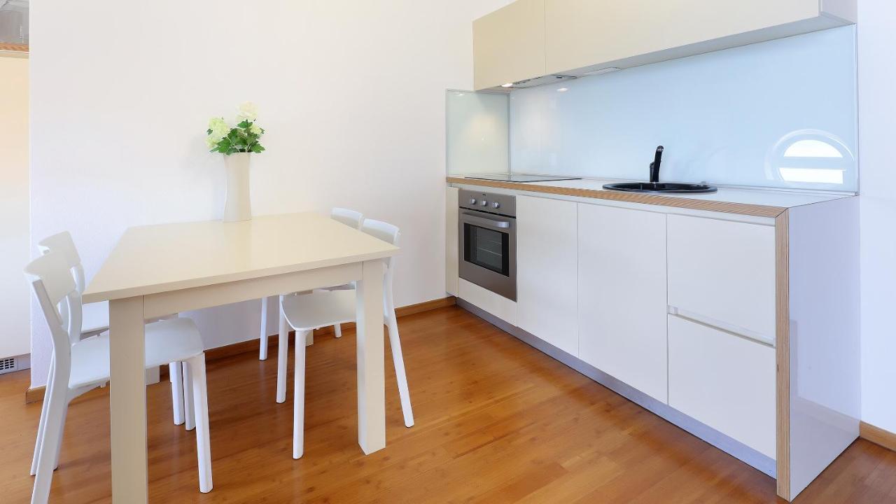 Sea View Apartment In Ičići Buitenkant foto