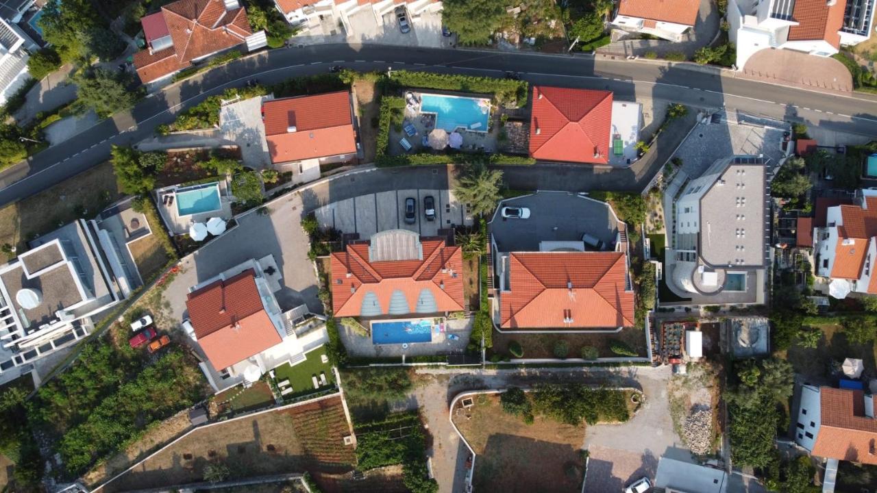 Sea View Apartment In Ičići Buitenkant foto